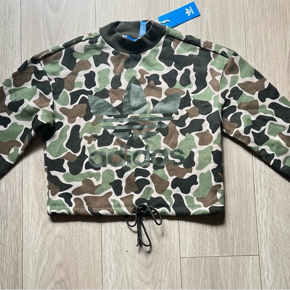 Adidas Camo Cropped Sweatshirt Classic Trefoil XS oversized NWT - Picture 2 of 11